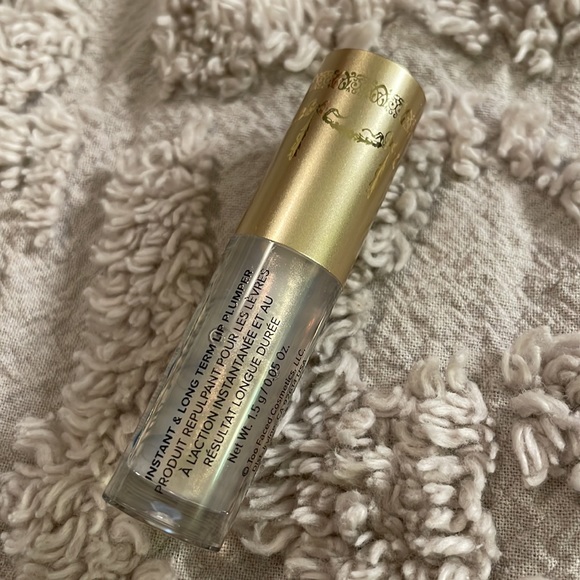 Too Faced Lip Injection Extreme Lip Plumper - Picture 4 of 9